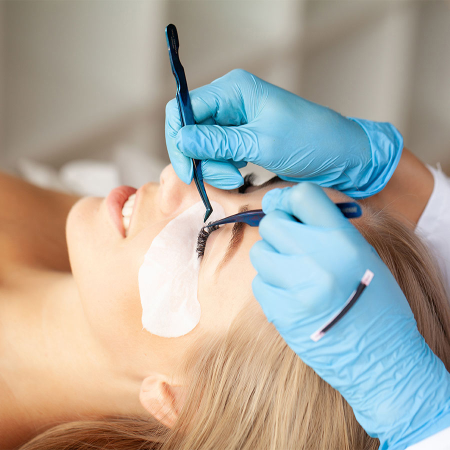 Luminous Nails & Spa