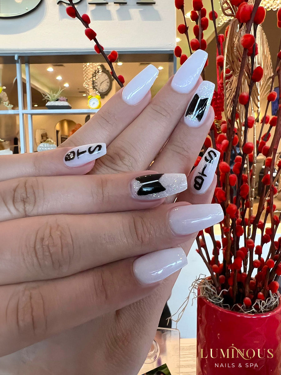 Luminous Nails & Spa